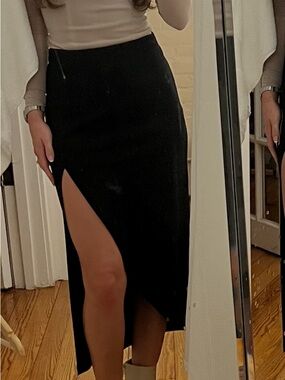 Abercrombie & Fitch Black High-Slit Crepe Midi Skirt